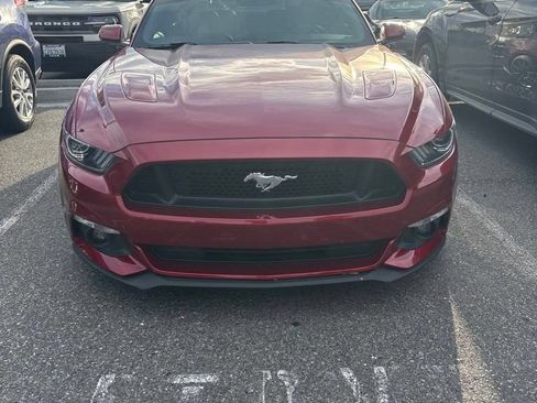 Used 2016 Ford Mustang GT Premium w/ Equipment Group 401A RWD image 5