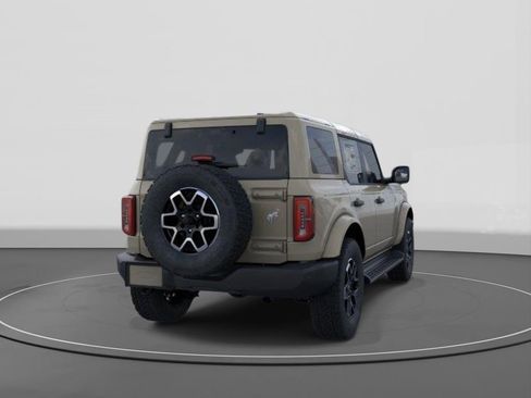 New 2026 Ford Bronco Outer Banks AWD/4WD image 8