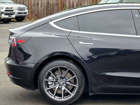 Used 2018 Tesla Model 3 Long Range AWD/4WD image 16