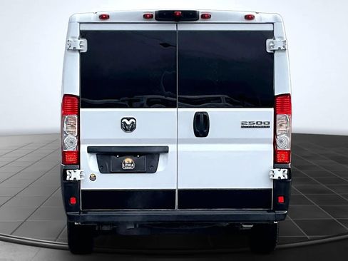 Used 2025 RAM ProMaster 2500 w/ U-Haul Equipment Group FWD image 5