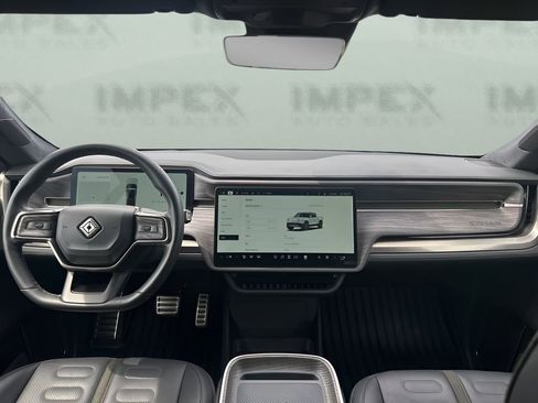 Used 2022 Rivian R1T Launch Edition image 14