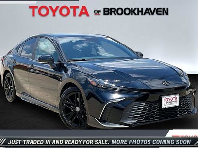 Used 2025 Toyota Camry SE w/ Convenience Package