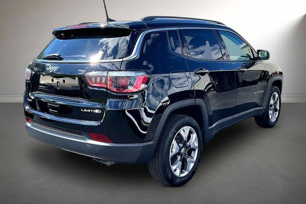 Used 2020 Jeep Compass Limited AWD/4WD image 5