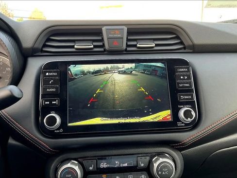 New 2025 Nissan Versa SR w/ Trunk Package image 19