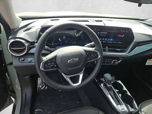 New 2026 Chevrolet Trax ACTIV w/ Driver Confidence Package FWD image 13