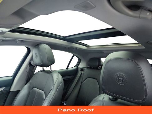 Used 2018 Alfa Romeo Stelvio Sport w/ Quick Order Package 22J Sport image 14