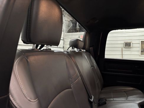 Used 2022 RAM 2500 Tradesman w/ Chrome Appearance Group image 31