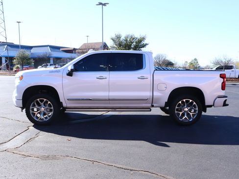 Used 2024 Chevrolet Silverado 1500 High Country image 39