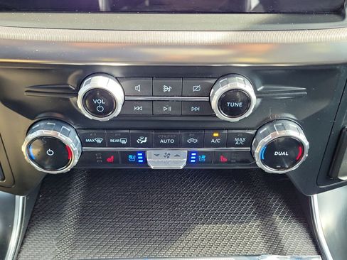 Used 2023 Ford F150 Raptor AWD/4WD image 32