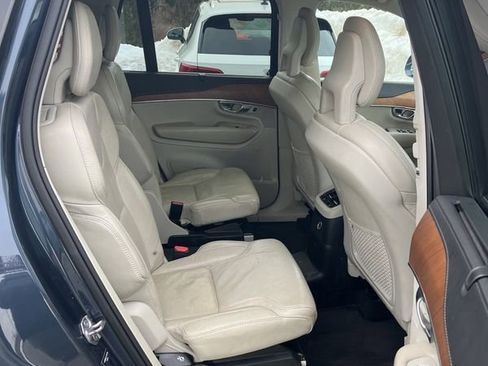 Used 2020 Volvo XC90 T8 Inscription w/ Protection Package Premier image 13