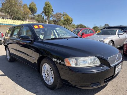 Used 2005 Volvo V70 2.4