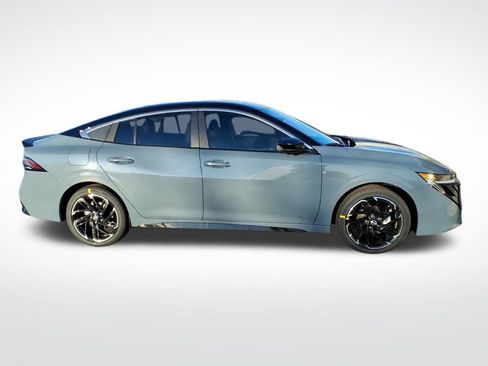 New 2026 Nissan Sentra SR image 8