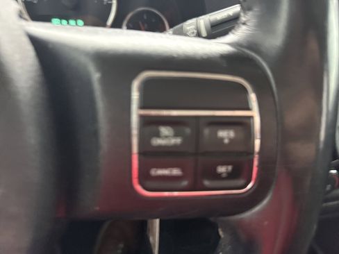 Used 2018 Jeep Wrangler Unlimited Sport S image 18