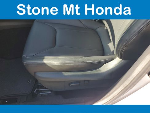 Used 2023 Subaru Impreza 2.0i Limited image 18