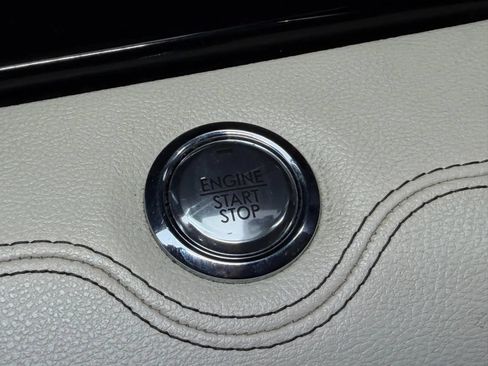 Used 2019 Lincoln Navigator L Reserve AWD/4WD image 41