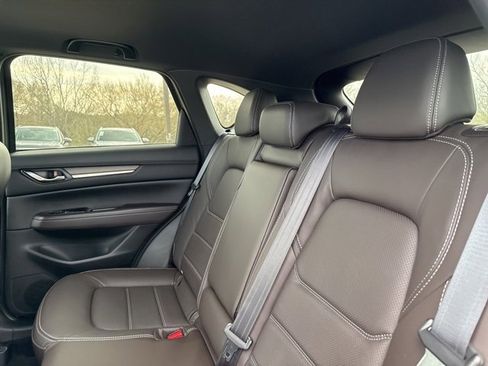 New 2025 MAZDA CX-5 Signature image 29
