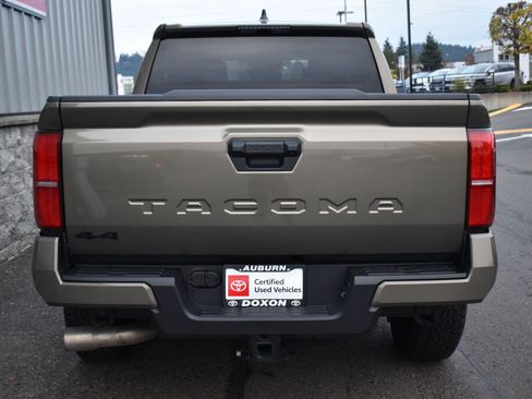 Certified 2025 Toyota Tacoma TRD Off-Road image 6
