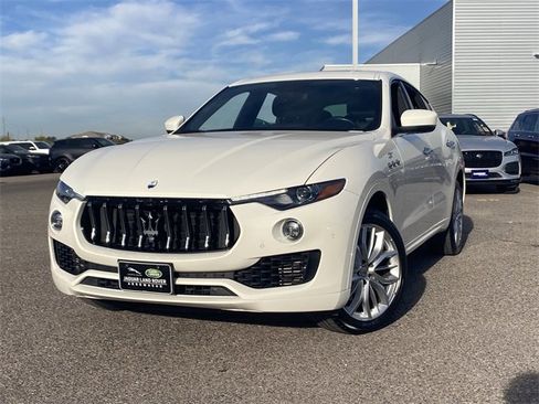 Used 2022 Maserati Levante GT image 3
