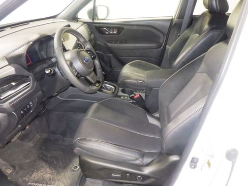 Used 2025 Subaru Forester Touring w/ Protection Package (1PH) AWD/4WD image 8