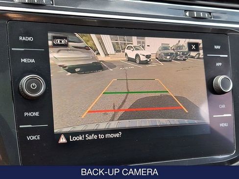 Used 2021 Volkswagen Tiguan SEL Premium R-Line image 20