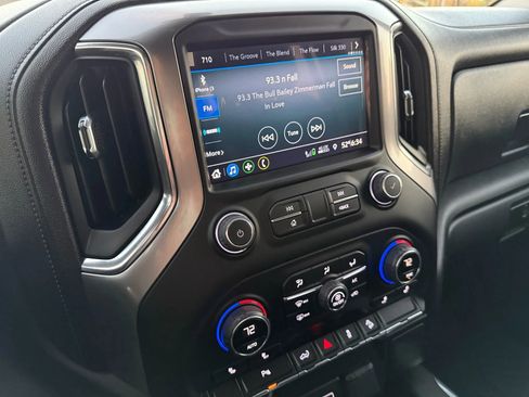 Used 2022 Chevrolet Silverado 1500 LT Trail Boss w/ Safety Package image 32