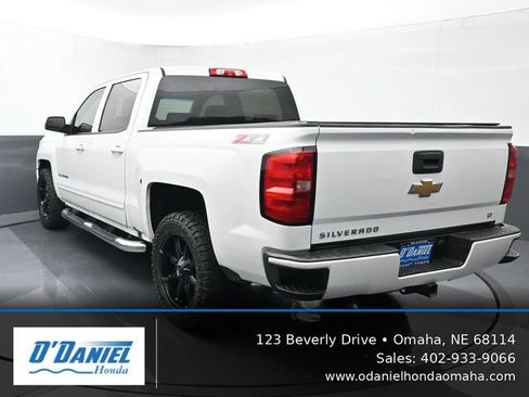 Used 2017 Chevrolet Silverado 1500 LT w/ All Star Edition AWD/4WD image 4