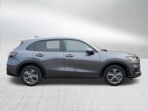 Certified 2026 Honda HR-V LX image 8