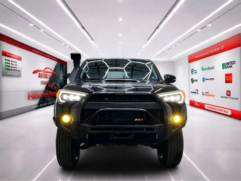 Used 2020 Toyota 4Runner TRD Off-Road Premium w/ Moonroof Package AWD/4WD image 3
