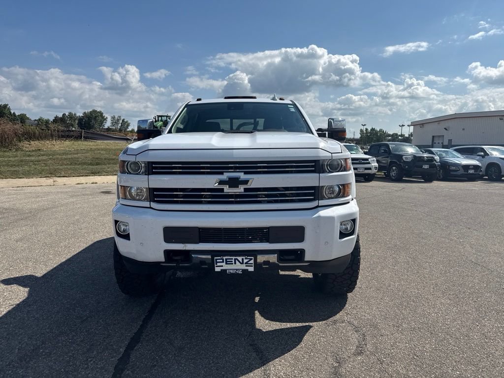 Used 2016 Chevrolet Silverado 2500 High Country w/ High Country Premium Package AWD/4WD image 2