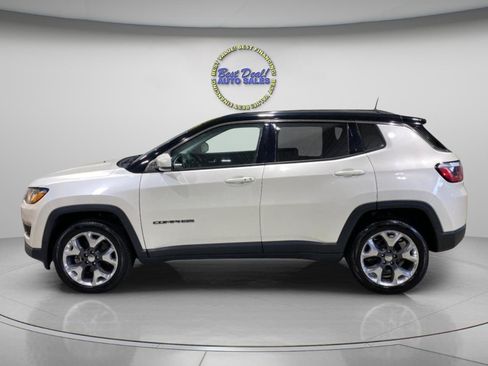Used 2018 Jeep Compass Limited w/ Navigation Group AWD/4WD image 2