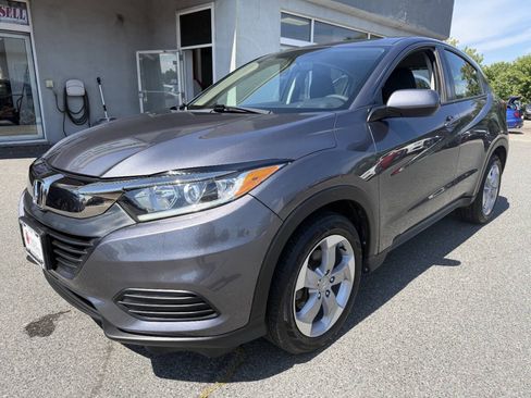 Used 2020 Honda HR-V LX image 3