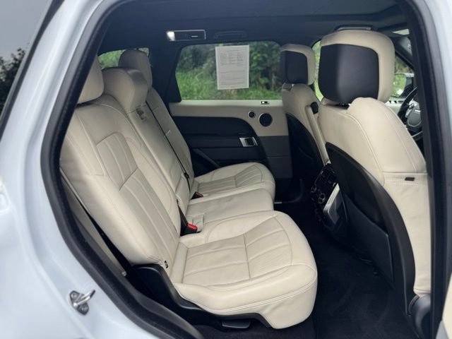 Used 2018 Land Rover Range Rover Sport HSE AWD/4WD image 17