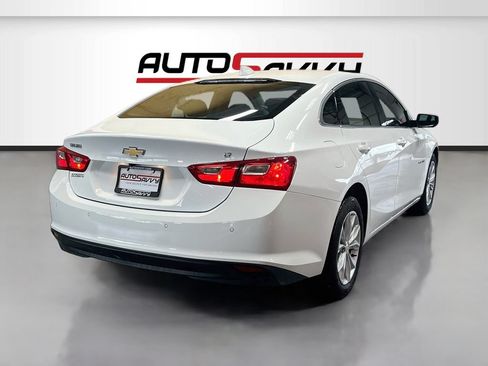 Used 2025 Chevrolet Malibu LT FWD image 7