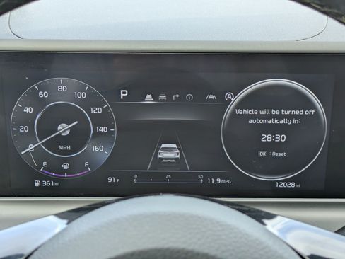 Certified 2024 Kia Seltos EX FWD image 23