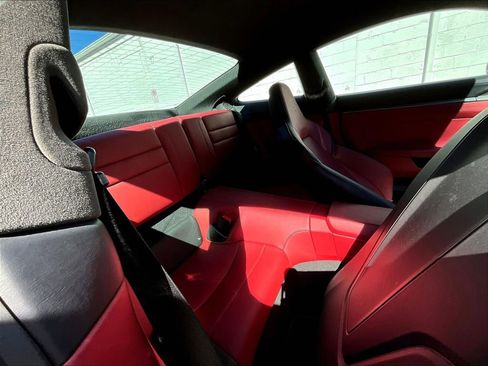 Certified 2025 Porsche 911 Carrera image 21