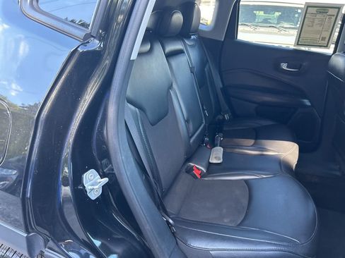 Certified 2020 Jeep Compass Latitude image 27