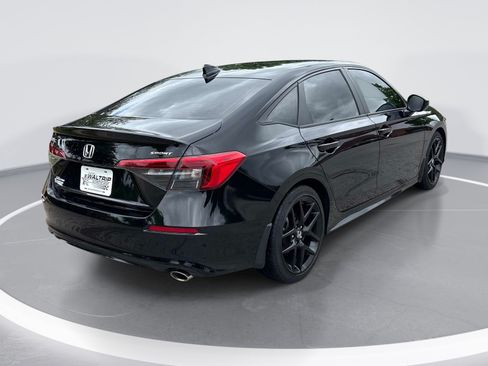 Used 2024 Honda Civic Sport image 8