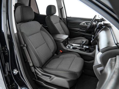 Used 2021 Chevrolet Traverse LT AWD/4WD image 35