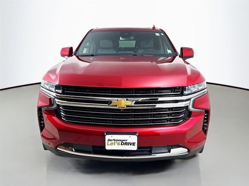 Used 2024 Chevrolet Tahoe LT w/ LT Signature Package AWD/4WD image 4