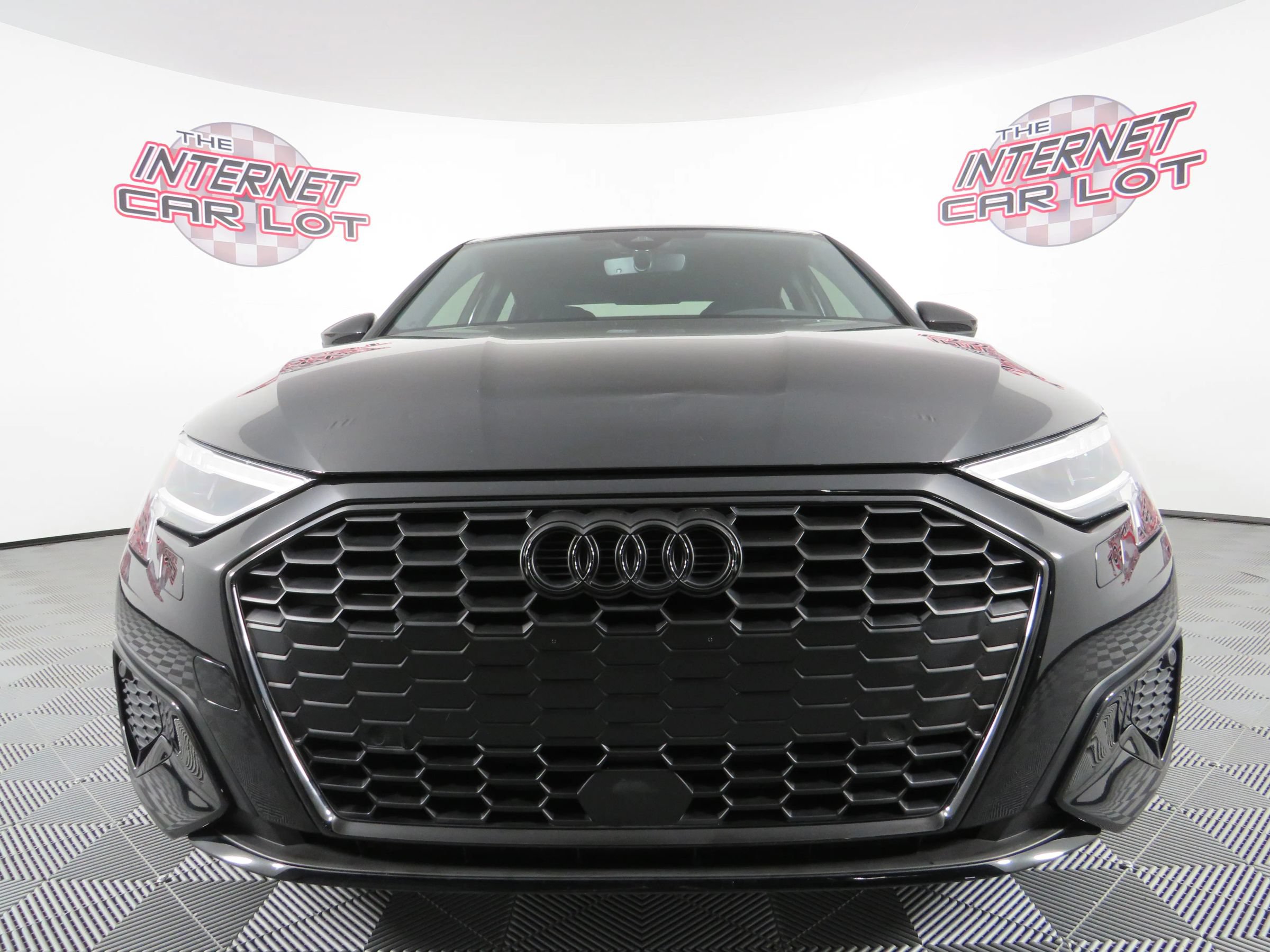 Used 2024 Audi A3 2.0T Premium FWD image 2