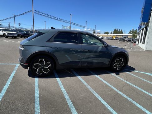 Certified 2024 Hyundai Ioniq 5 SEL RWD image 6