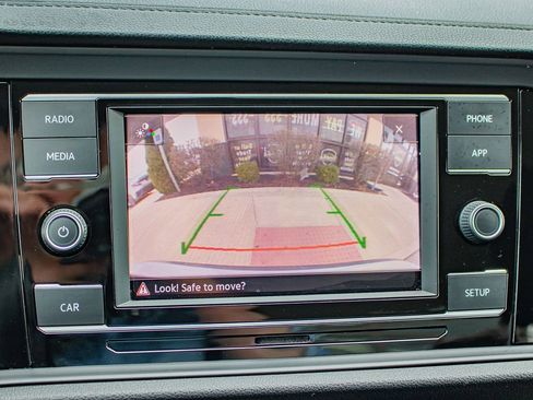 Used 2019 Volkswagen Jetta S w/ Driver Assistance Package image 27