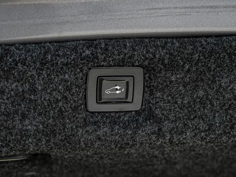 Used 2018 Cadillac CT6 Luxury image 57