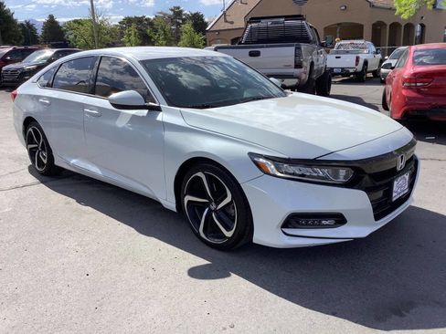 Used 2022 Honda Accord Sport image 6