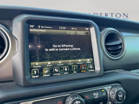 Used 2022 Jeep Gladiator Sport image 29