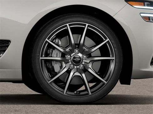 New 2026 Genesis G70 2.5T image 8