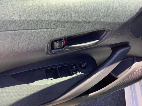 Used 2023 Toyota Corolla LE image 10