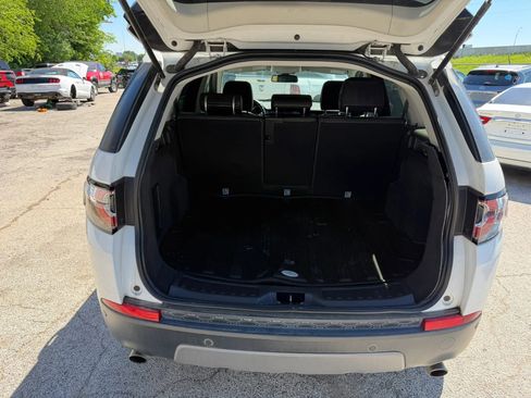 Used 2016 Land Rover Discovery Sport SE AWD/4WD image 7