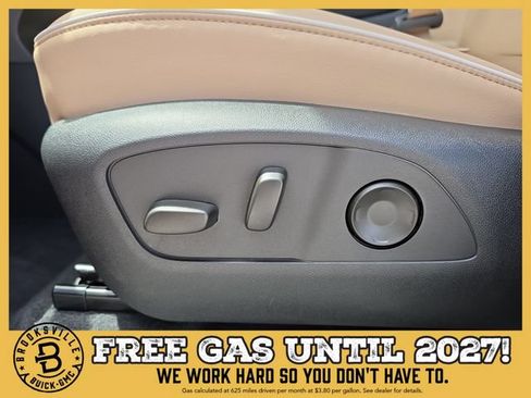 New 2027 Buick Enclave Preferred w/ Power Package AWD/4WD image 19