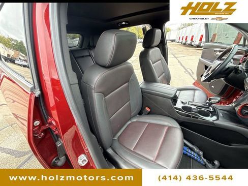 Certified 2023 Chevrolet Blazer RS w/ Driver Confidence II Package image 30